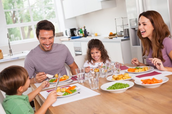 Crie uma rotina alimentar para o seu filho