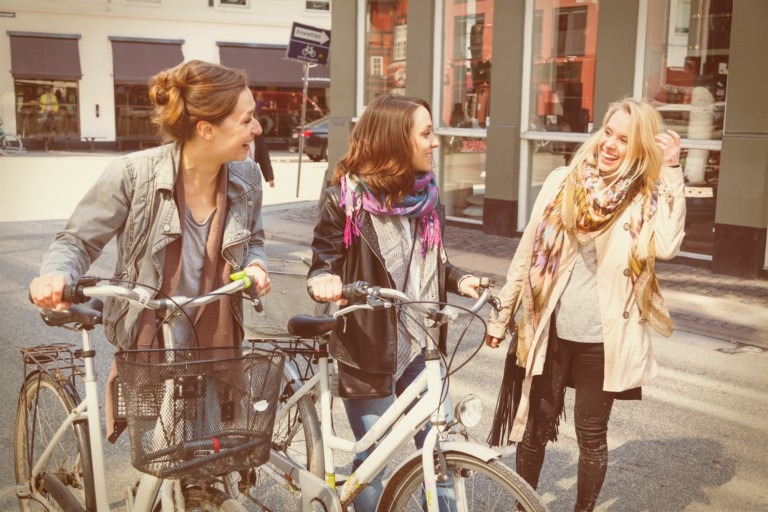 Viajar com as amigas é diversão garantida