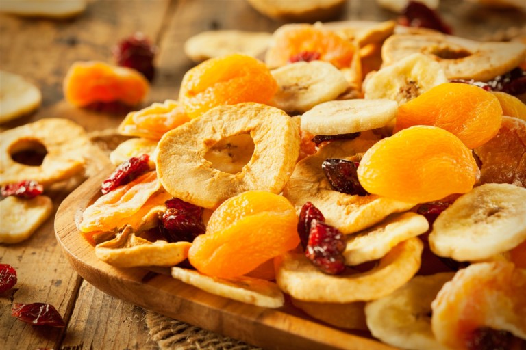 Frutas secas x frutas frescas