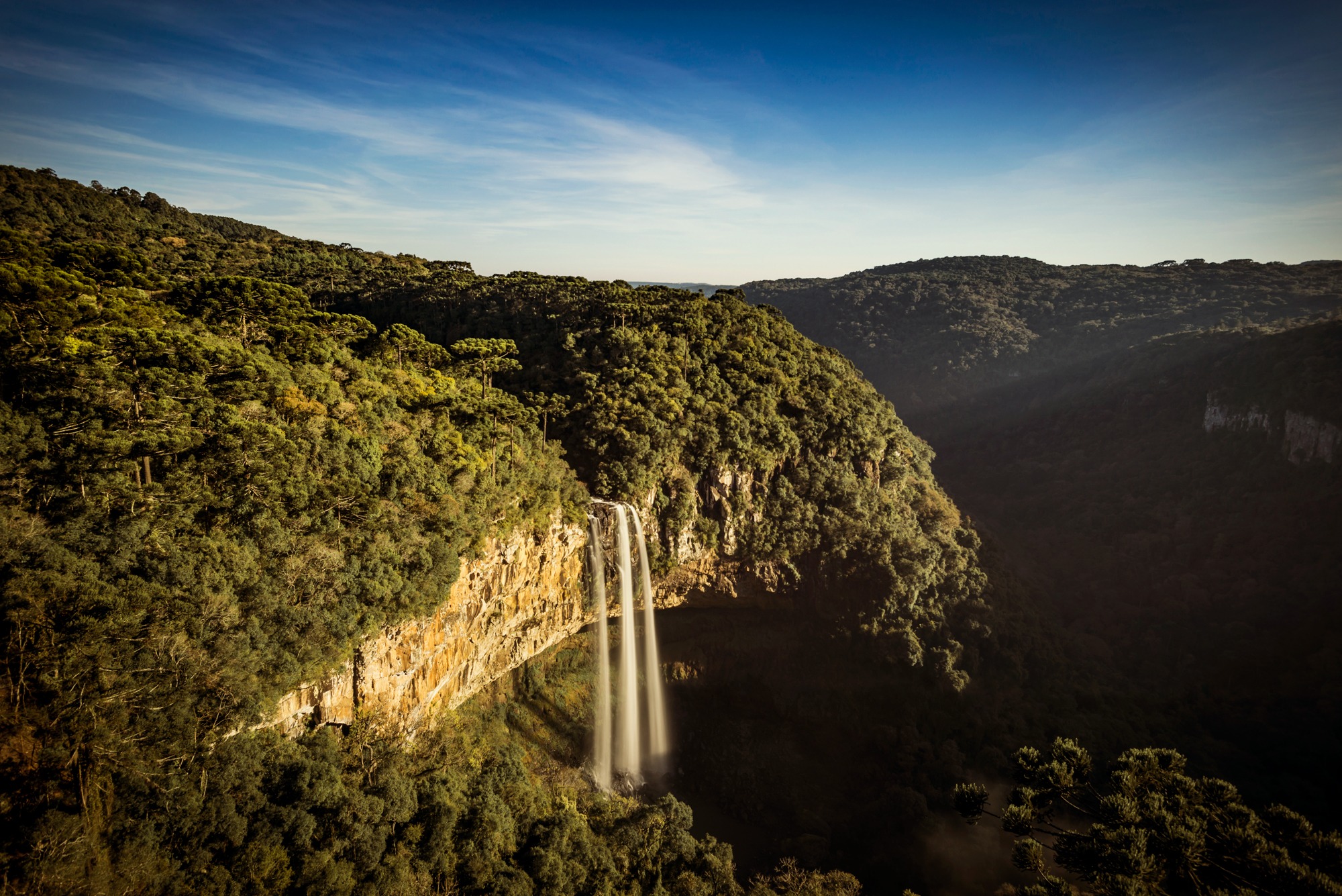 Conheça a Cascata do Caracol
